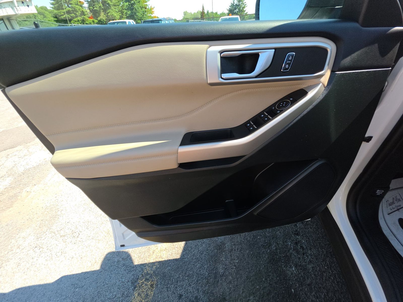2023 Ford Explorer XLT AWD