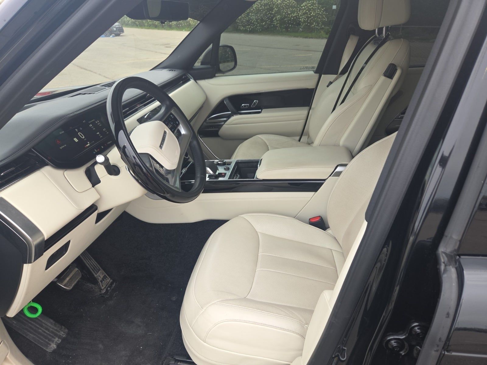 2023 Land Rover Range Rover SE LWB AWD