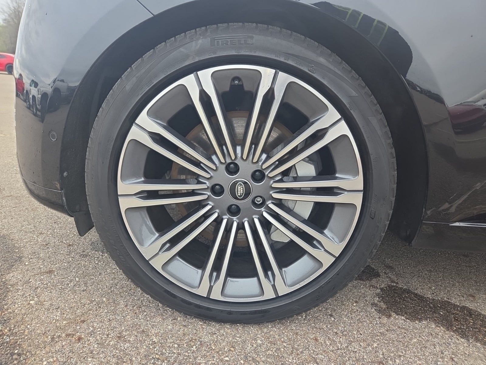 2023 Land Rover Range Rover SE LWB AWD
