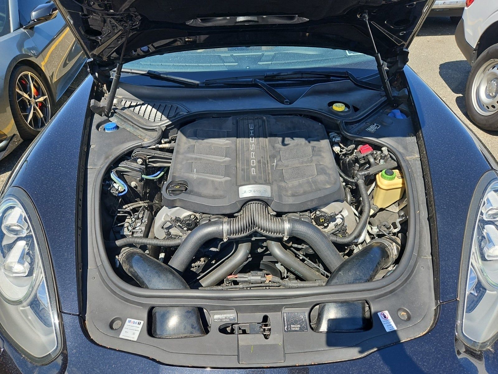 2015 Porsche Panamera 4S AWD