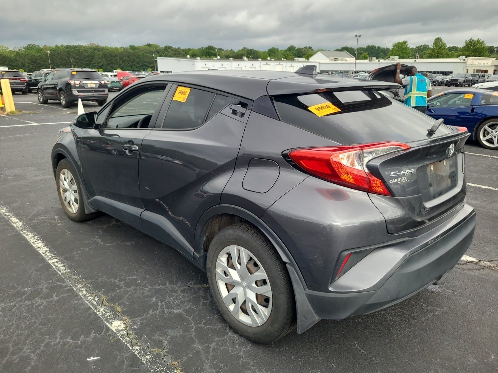 2021 Toyota C-HR LE FWD