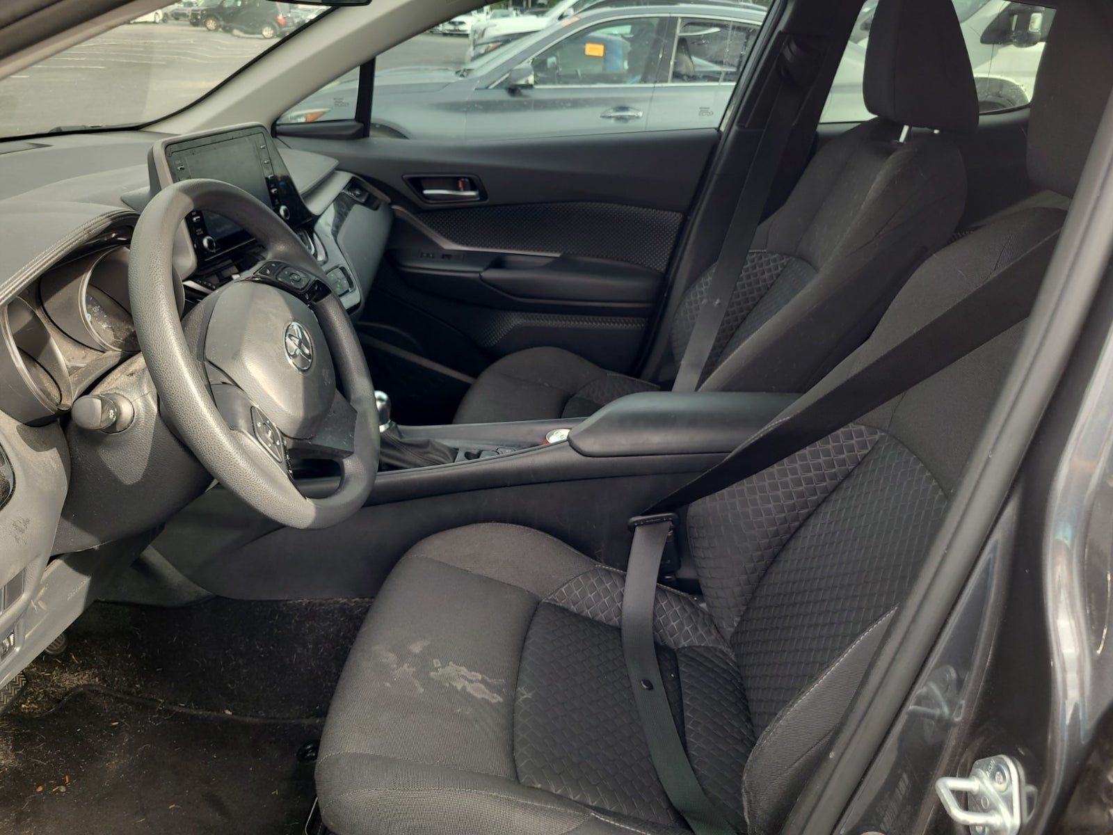2021 Toyota C-HR LE FWD