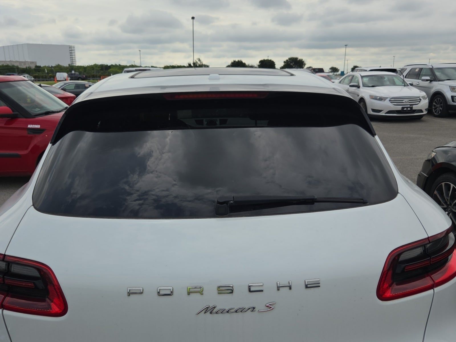 2018 Porsche Macan Base AWD
