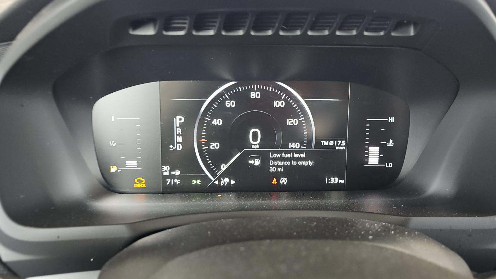 2018 Volvo XC90 T5 Momentum AWD