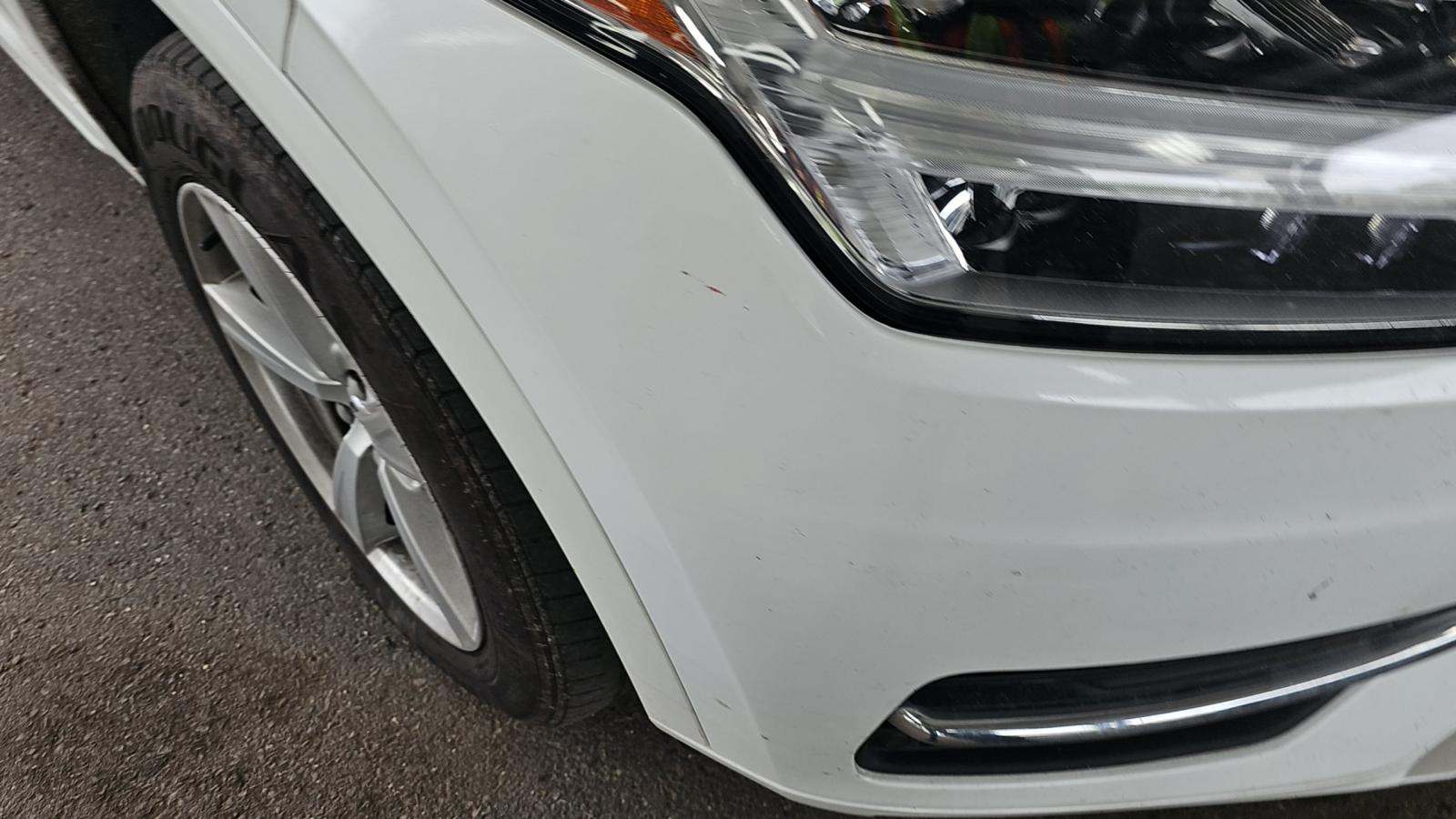 2018 Volvo XC90 T5 Momentum AWD