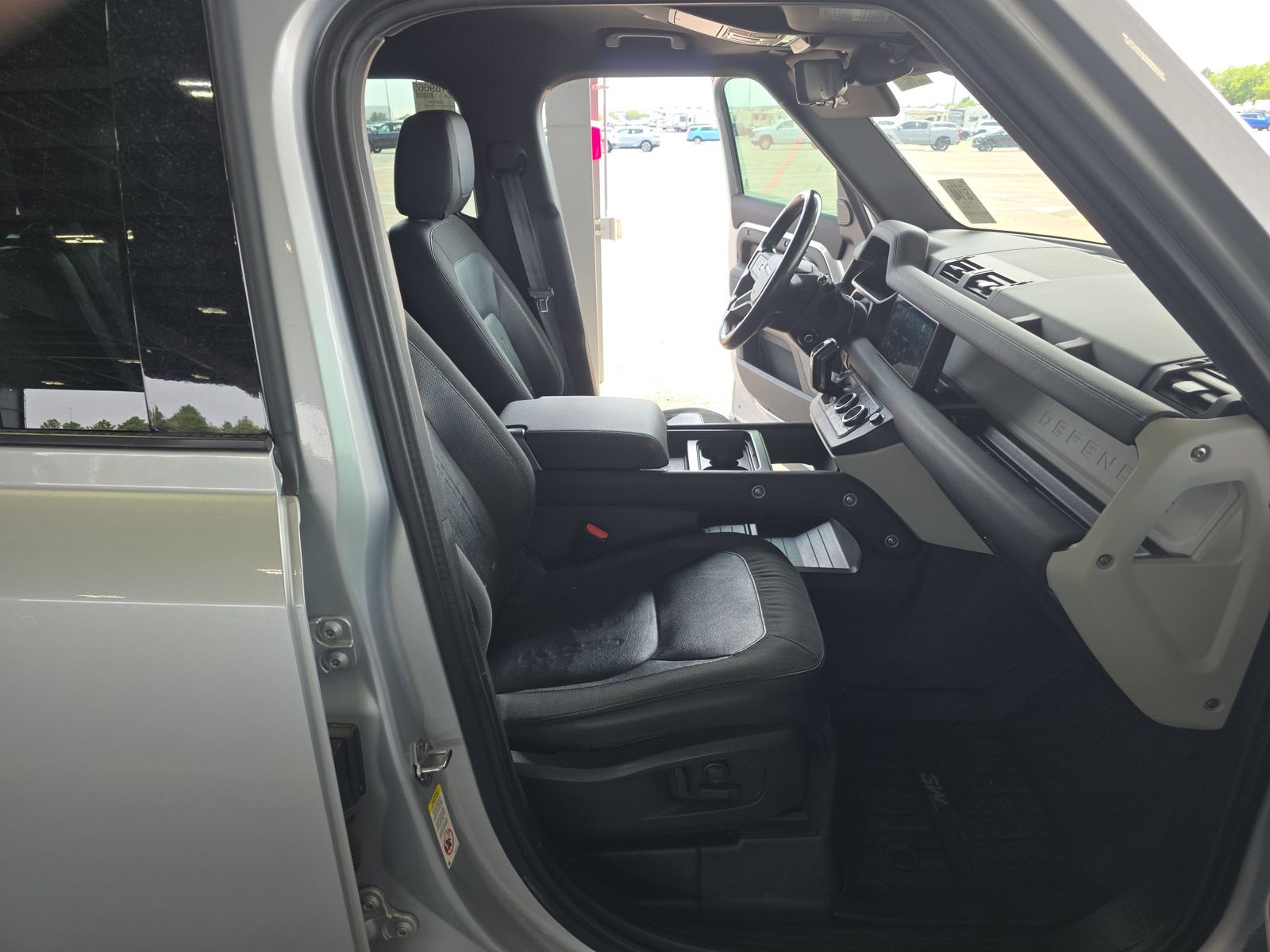 2021 Land Rover Defender 110 SE AWD