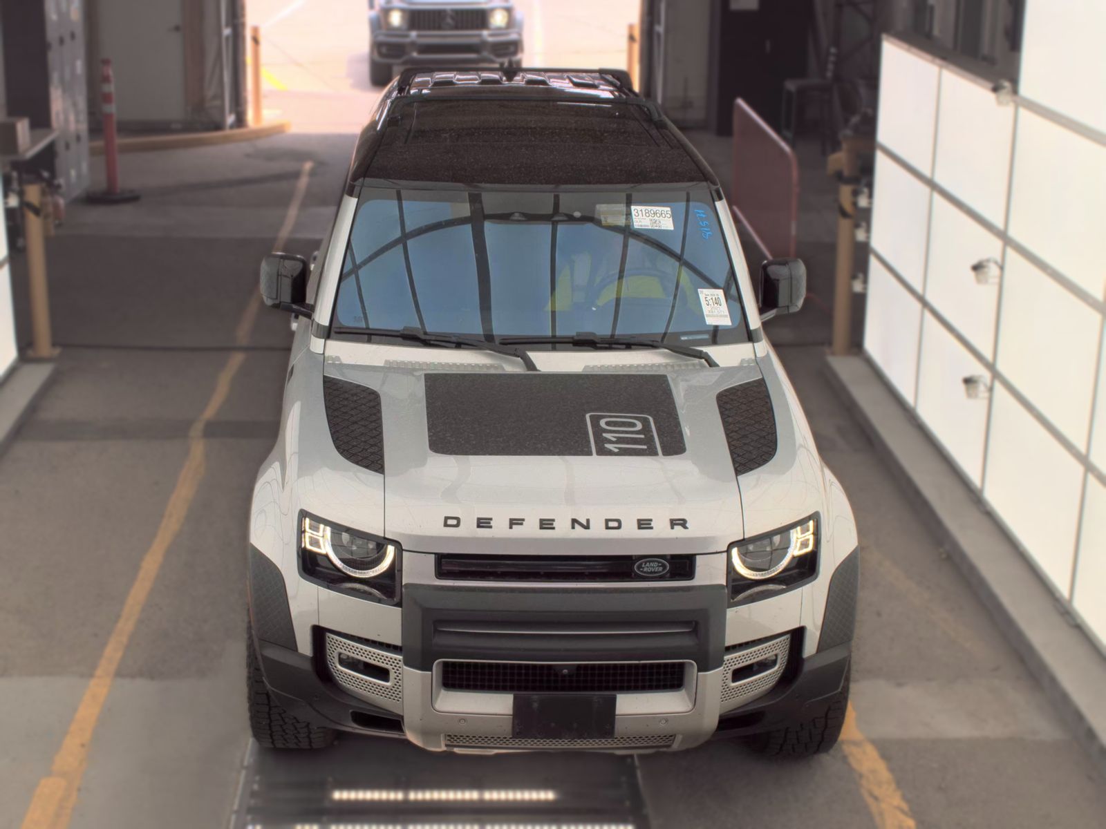 2021 Land Rover Defender 110 SE AWD