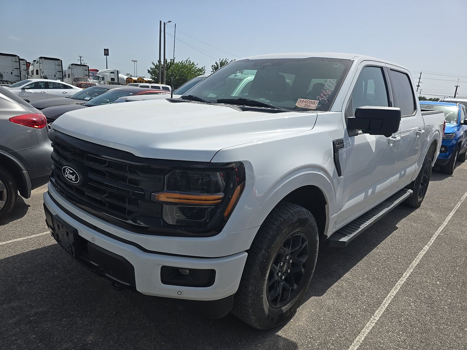 2024 Ford F-150 XLT AWD