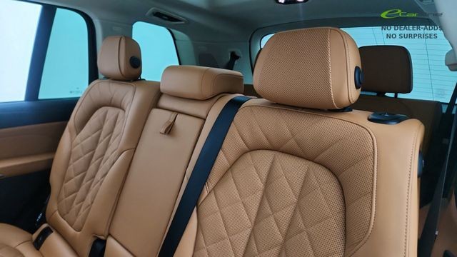 2024 BMW X7 xDrive40i AWD