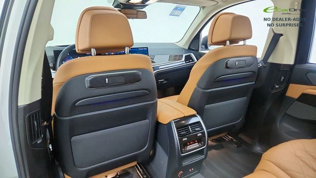 2024 BMW X7 xDrive40i AWD