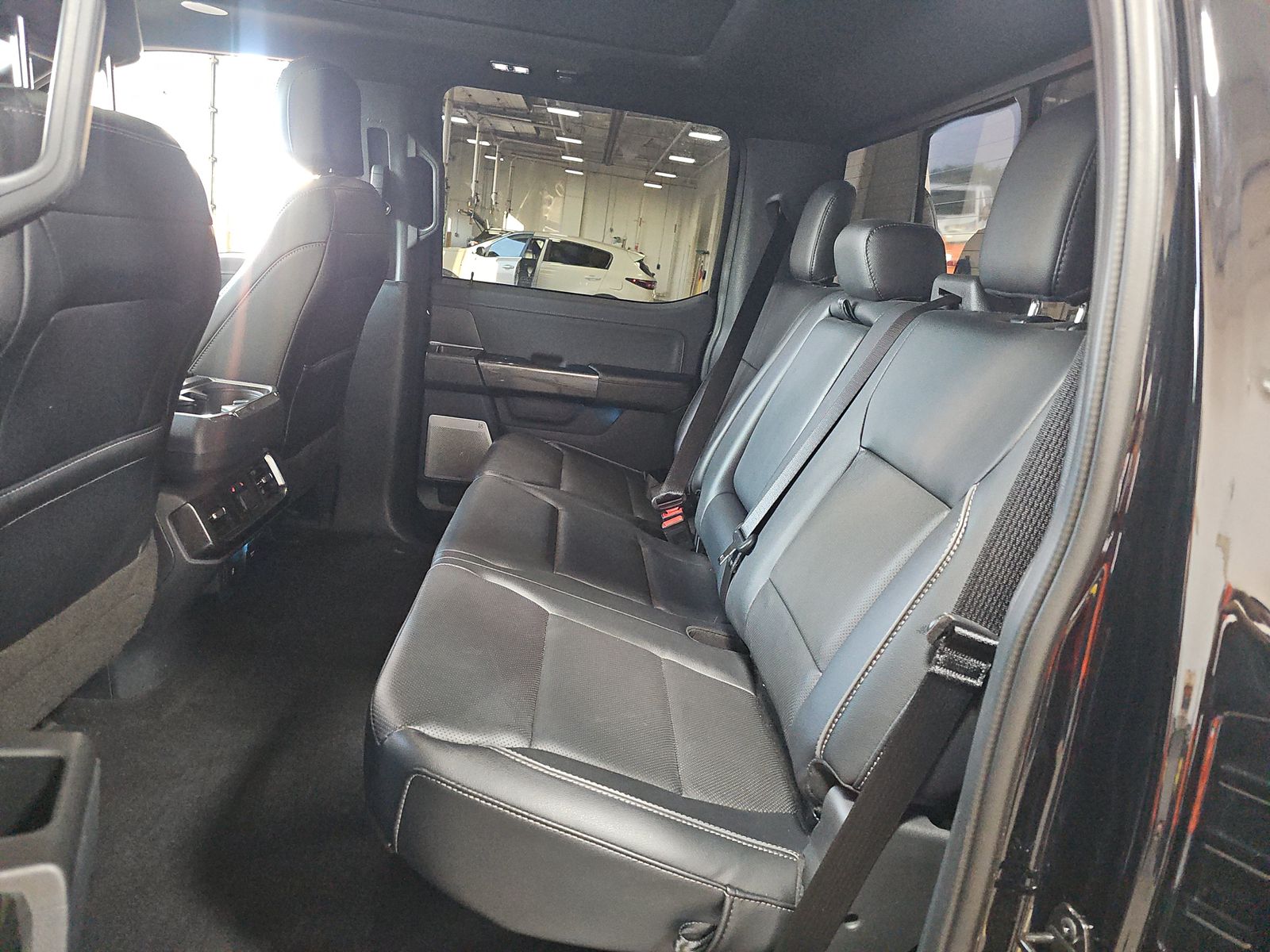 2023 Ford F-150 Hybrid Lariat AWD
