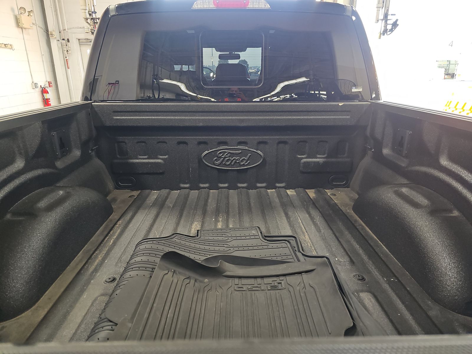 2023 Ford F-150 Hybrid Lariat AWD