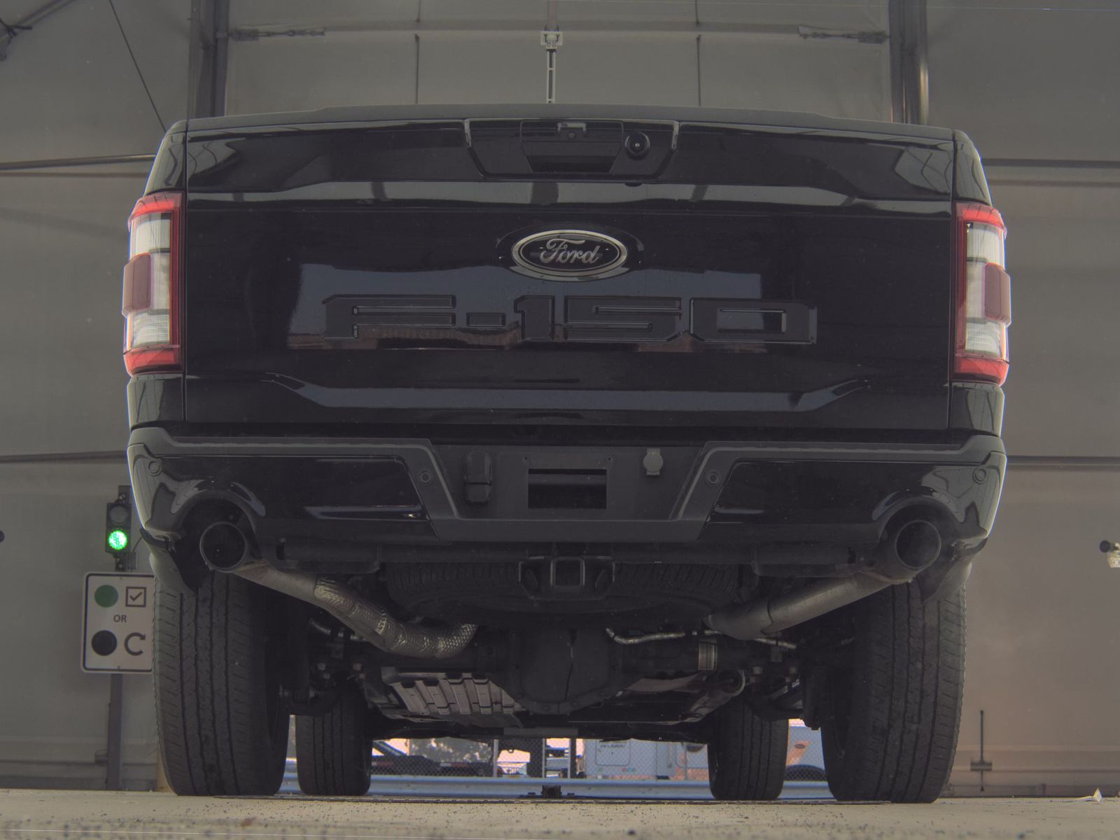 2023 Ford F-150 Hybrid Lariat AWD