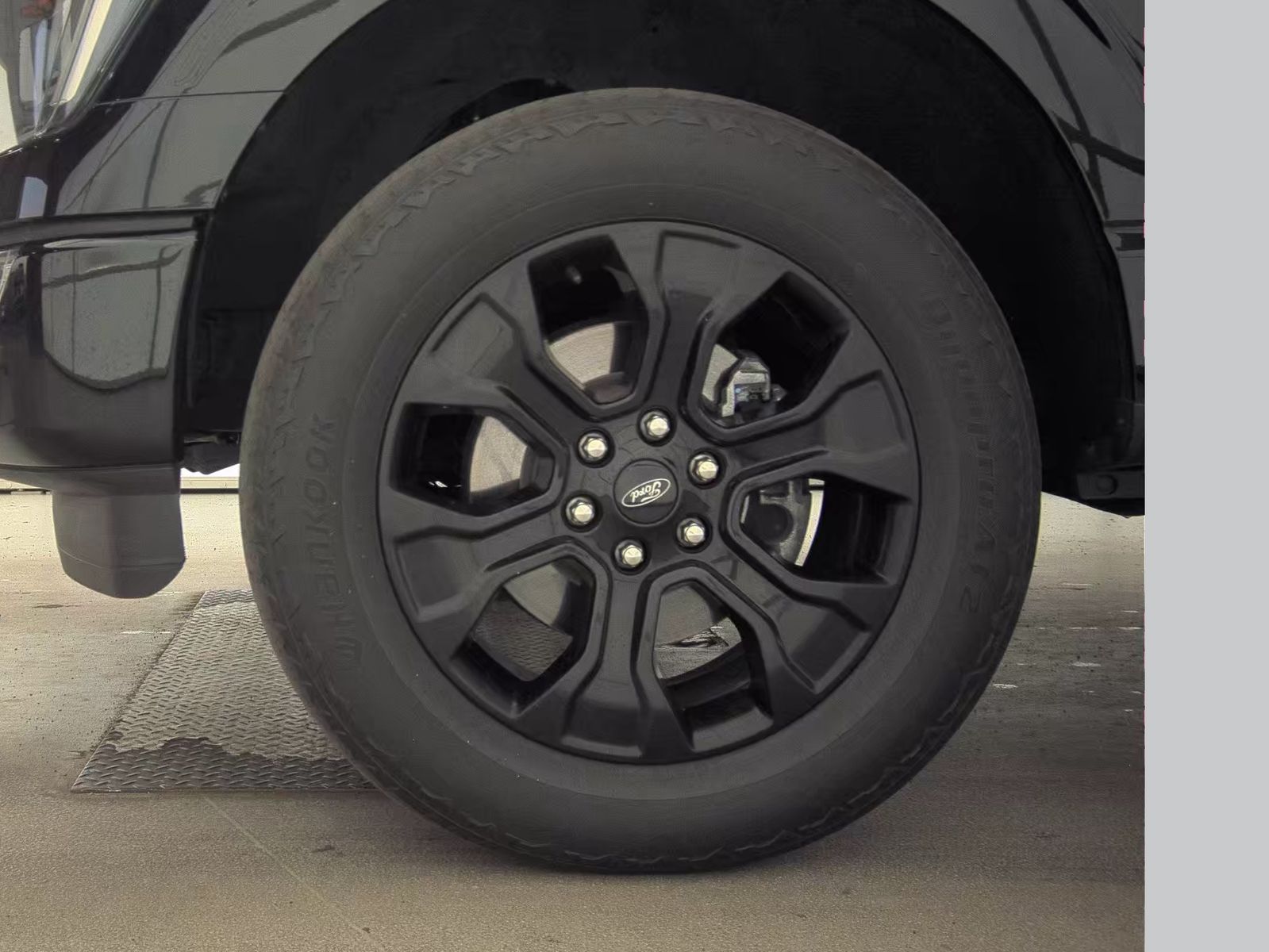 2023 Ford F-150 Hybrid Lariat AWD