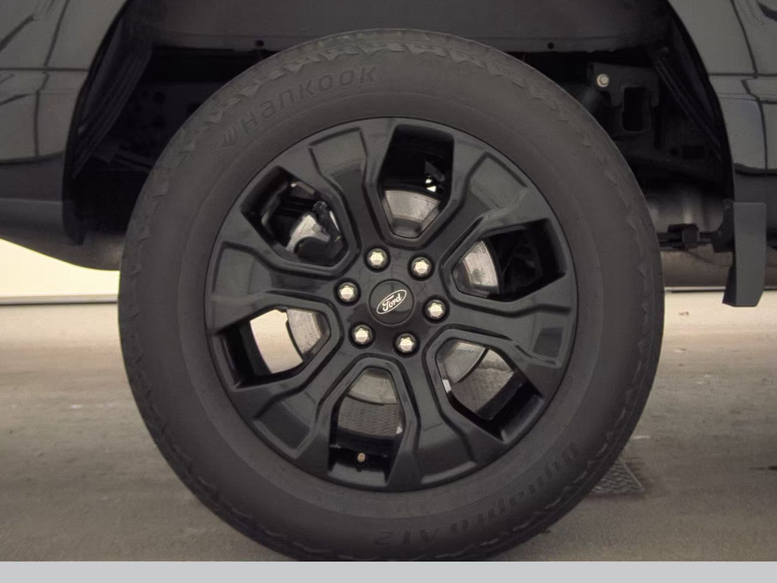 2023 Ford F-150 Hybrid Lariat AWD