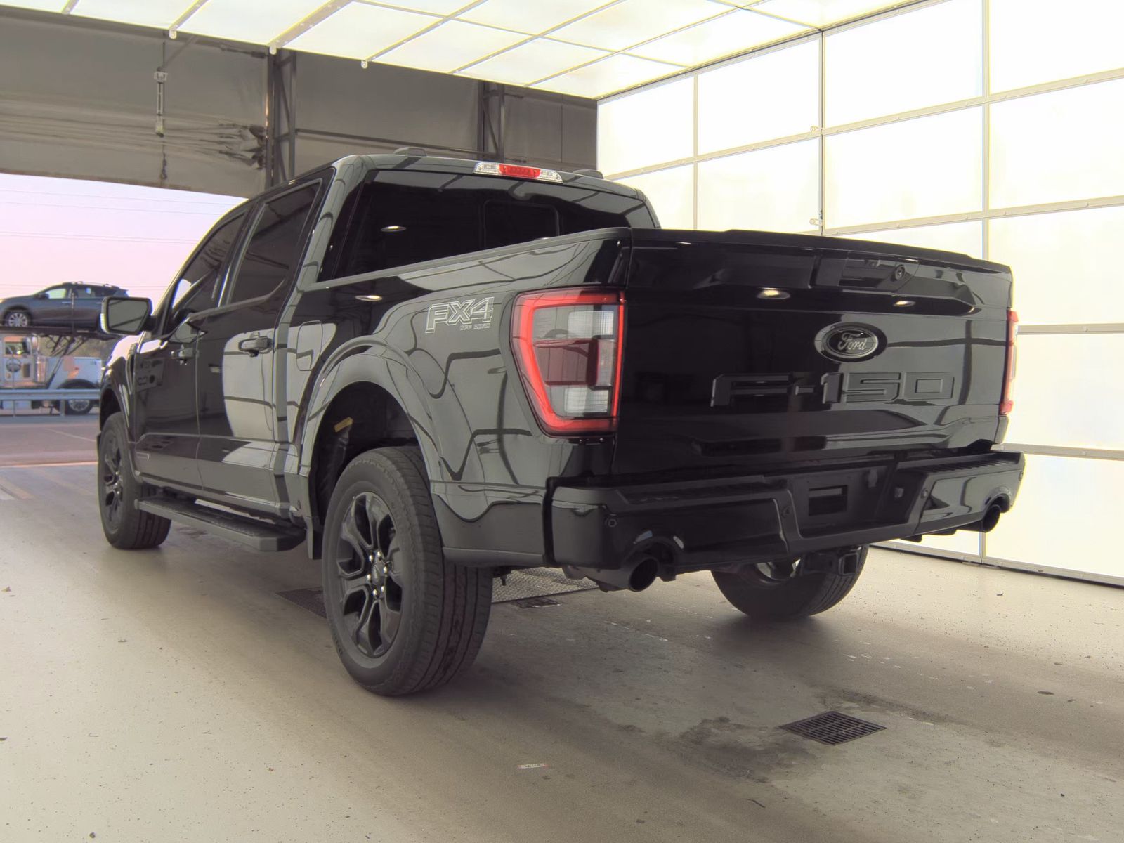 2023 Ford F-150 Hybrid Lariat AWD
