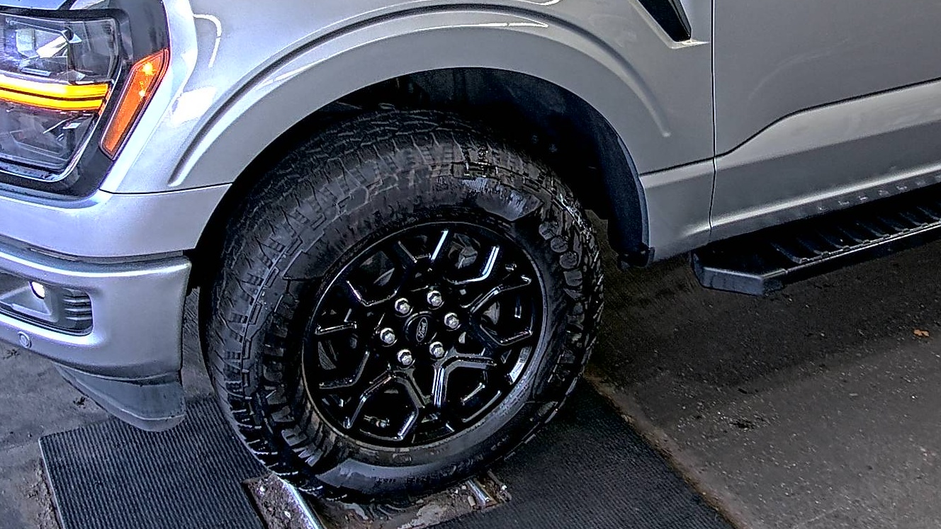 2024 Ford F-150 XLT AWD