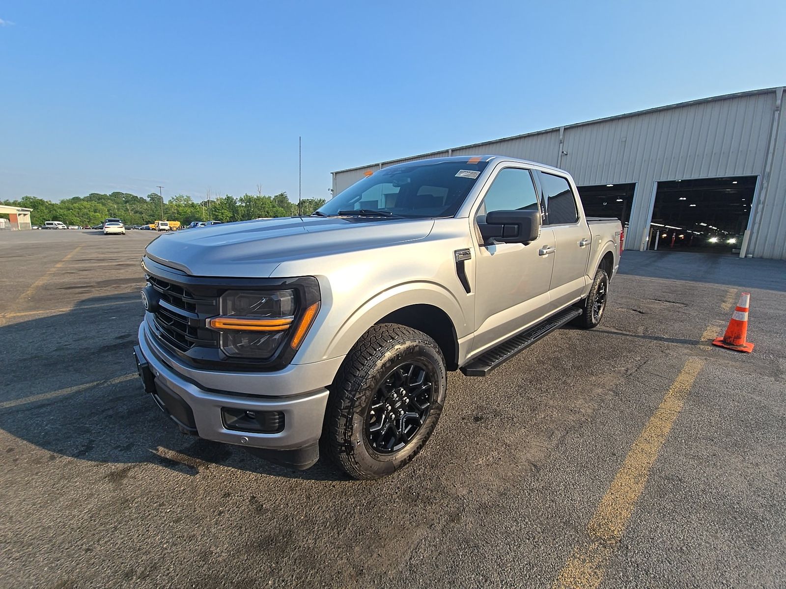 2024 Ford F-150 XLT AWD