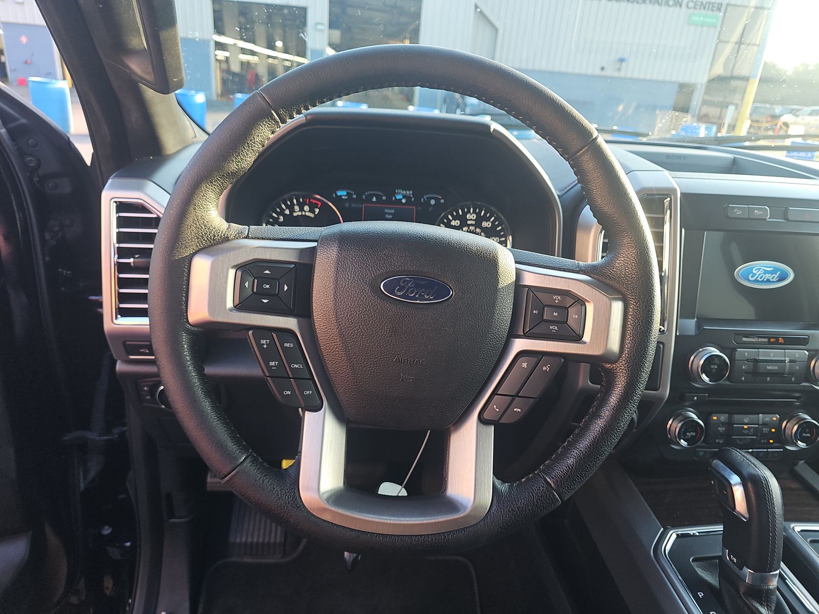 2016 Ford F-150 Platinum AWD