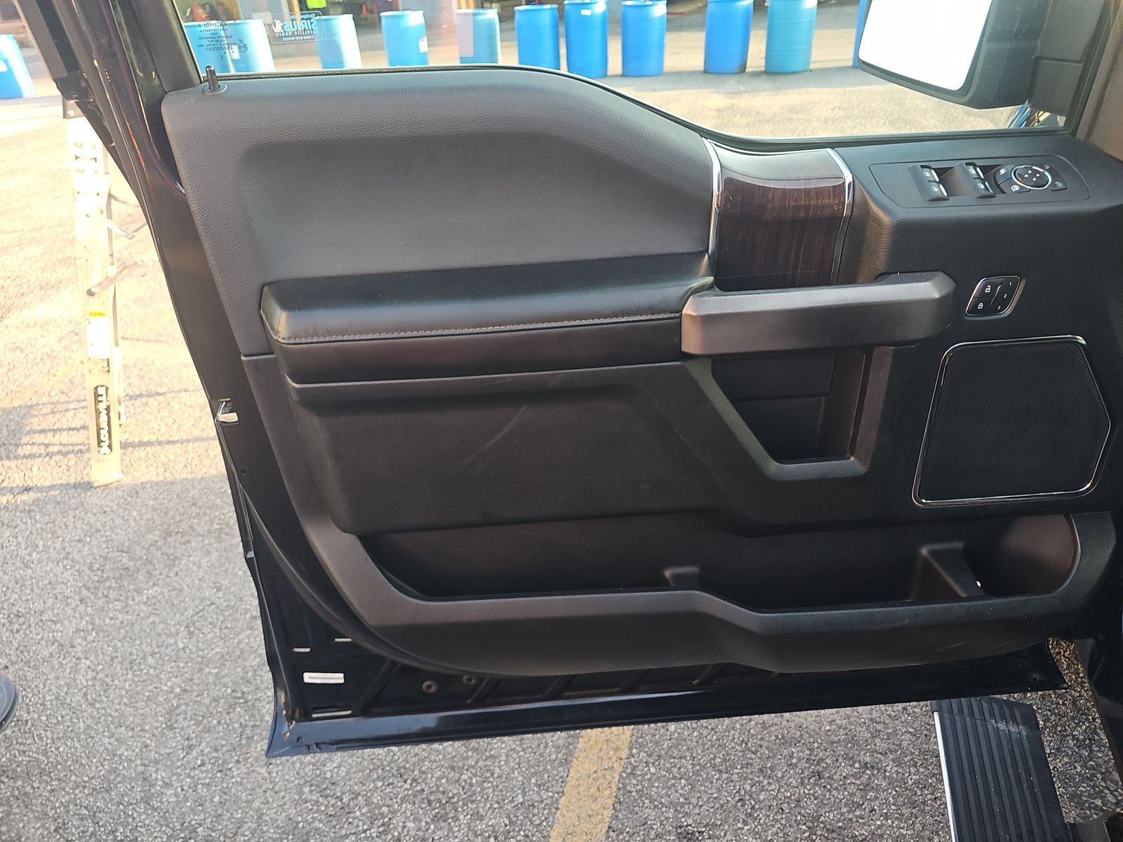 2016 Ford F-150 Platinum AWD