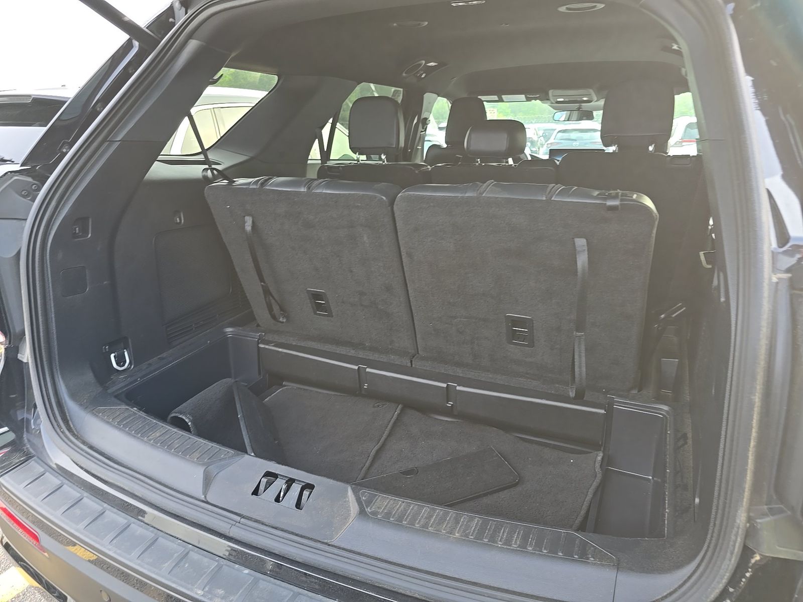 2025 Ford Explorer ST-Line AWD