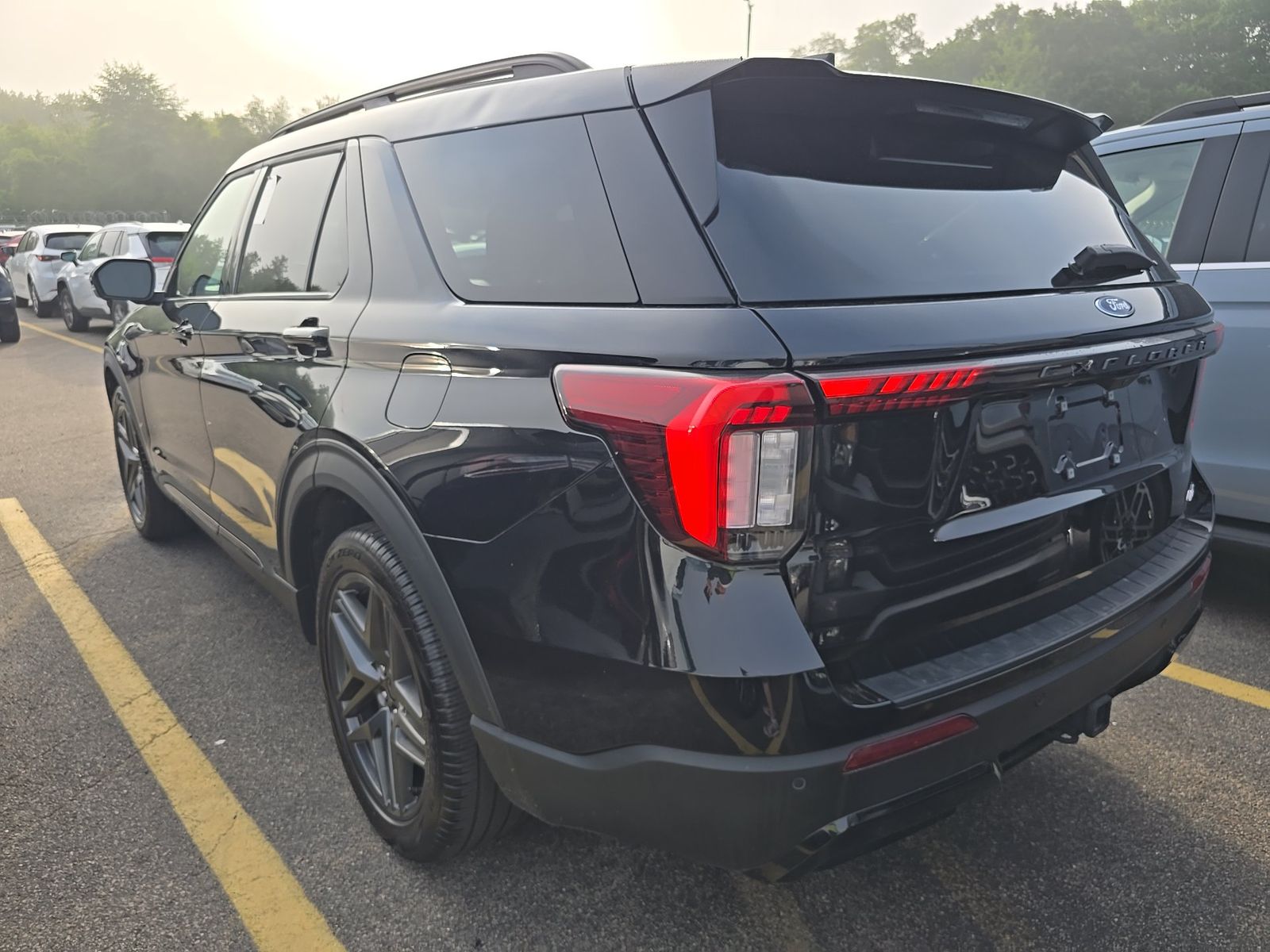 2025 Ford Explorer ST-Line AWD