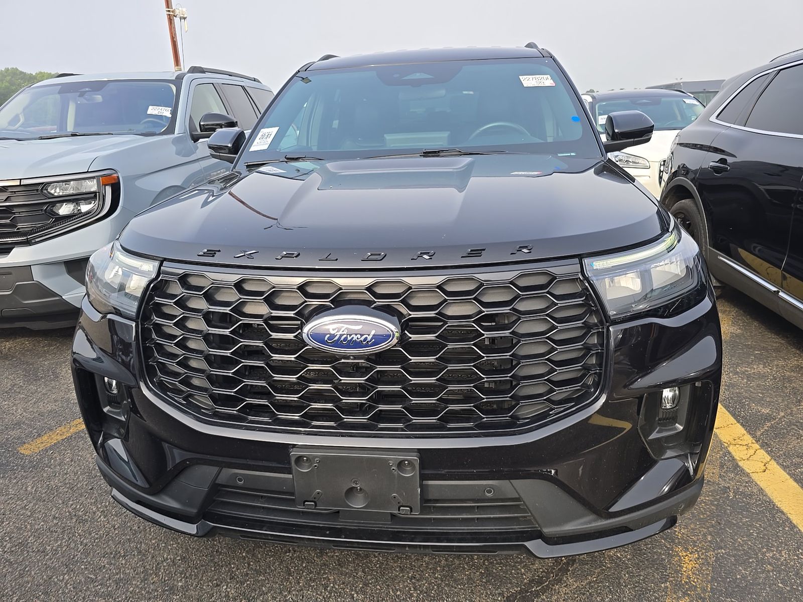 2025 Ford Explorer ST-Line AWD