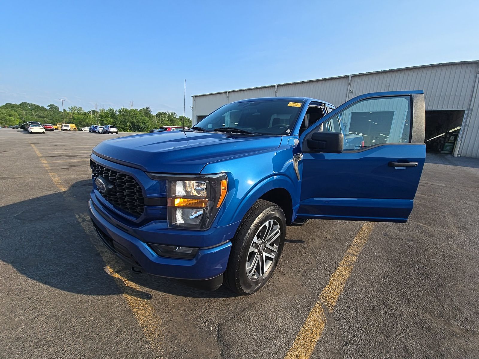 2023 Ford F-150 XL AWD