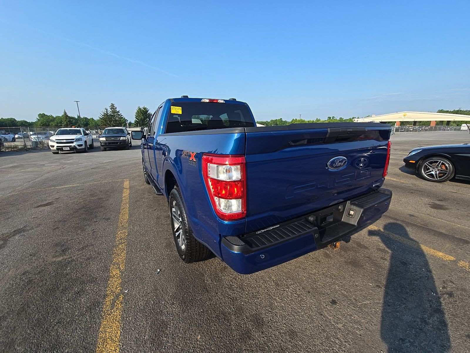 2023 Ford F-150 XL AWD