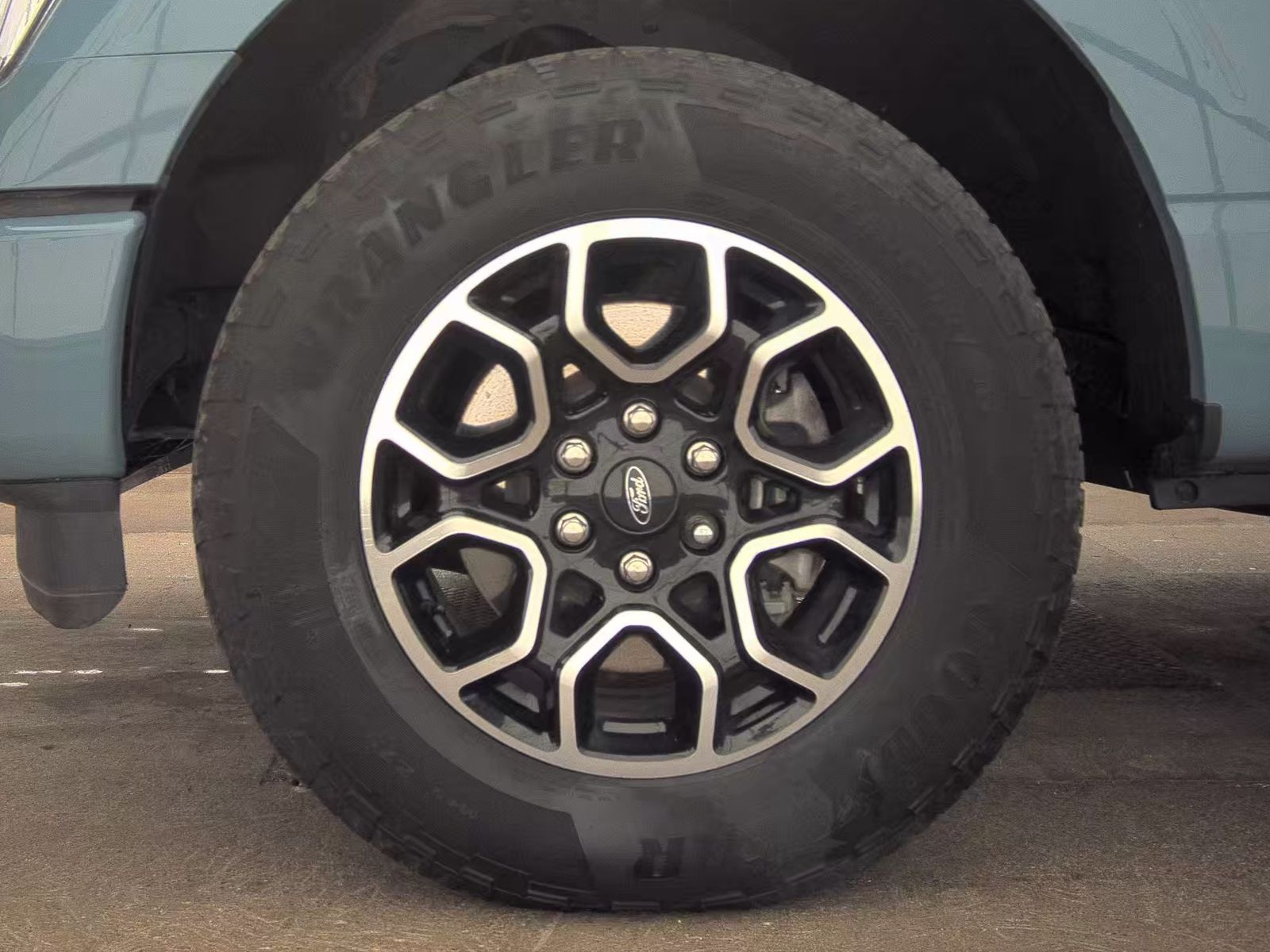 2023 Ford F-150 XLT AWD