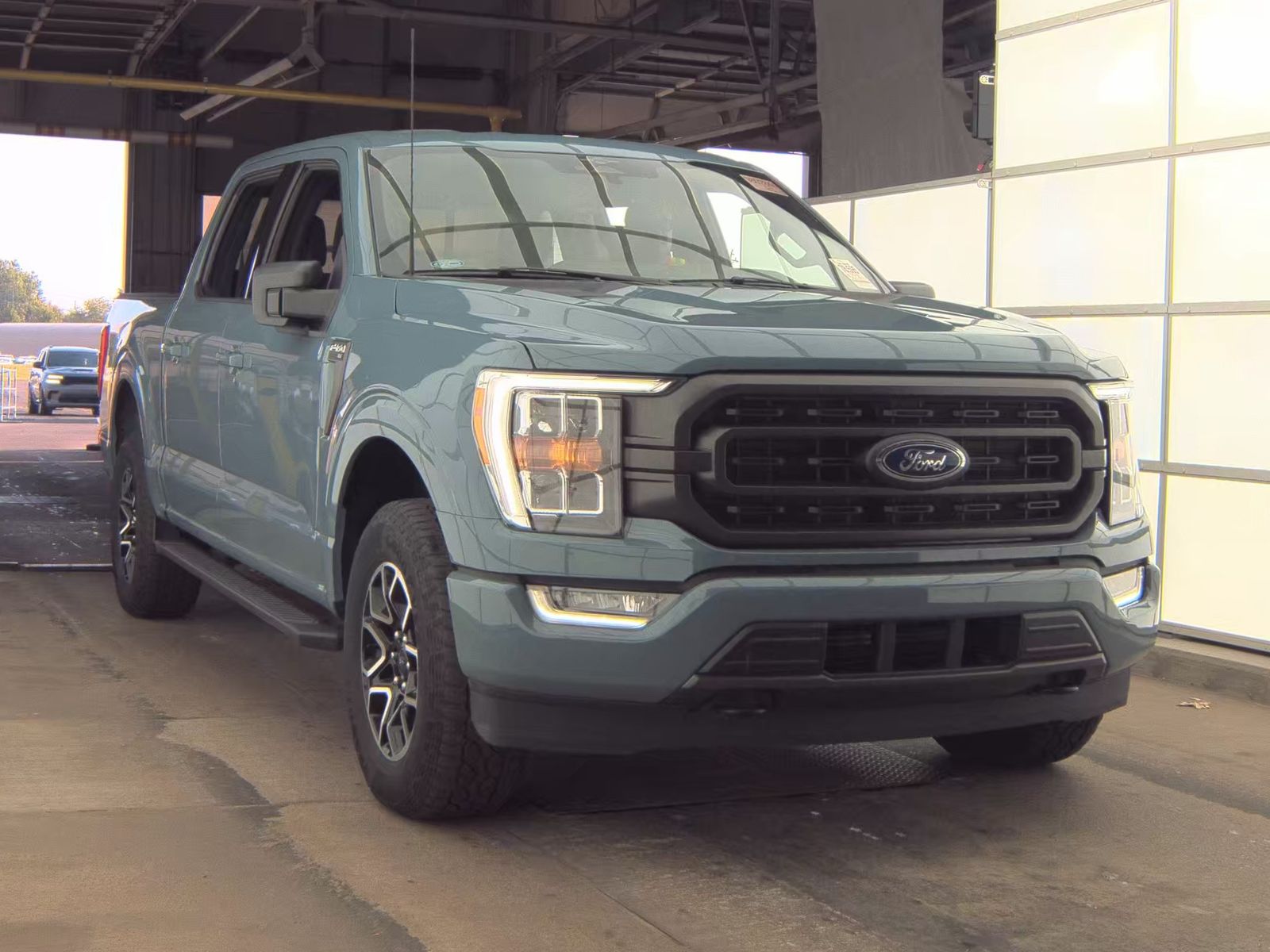 2023 Ford F-150 XLT AWD