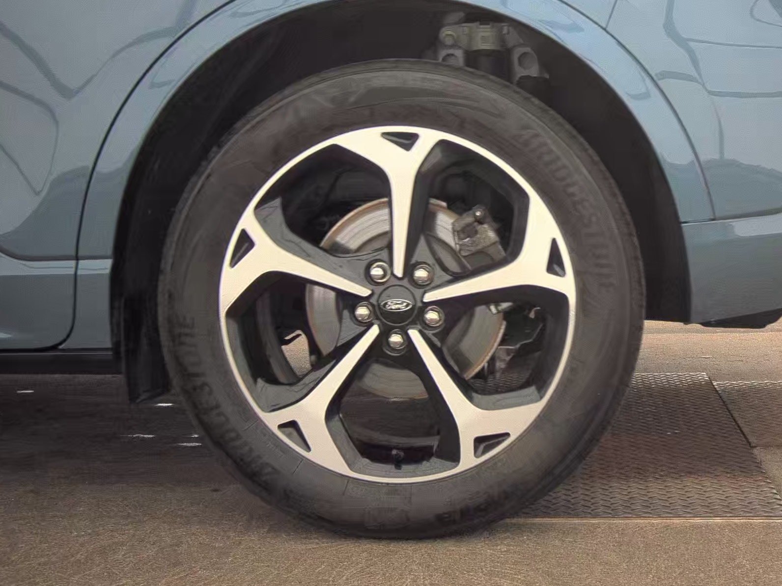 2023 Ford Escape ST-Line Select AWD