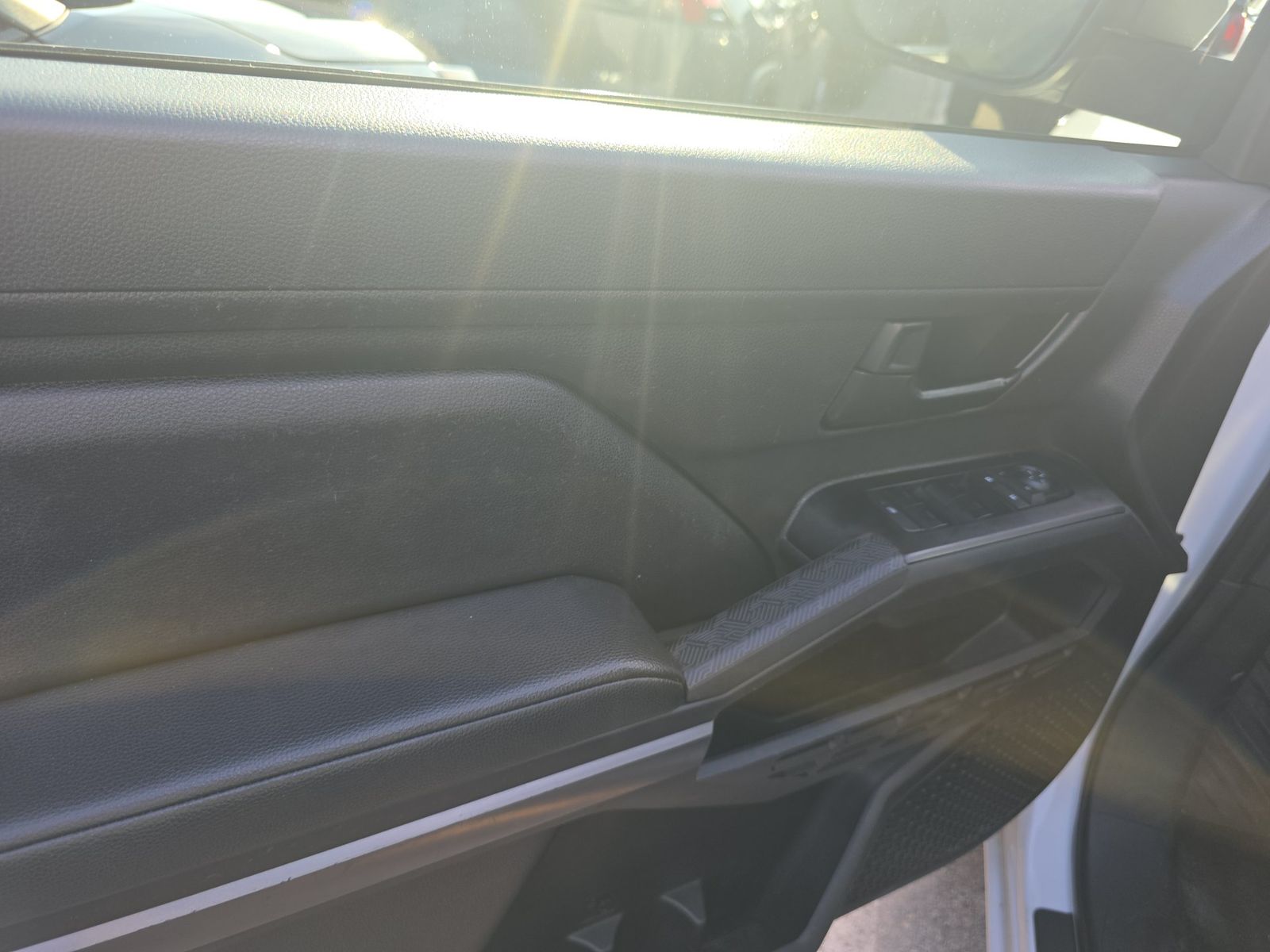 2025 Toyota Tacoma SR5 AWD