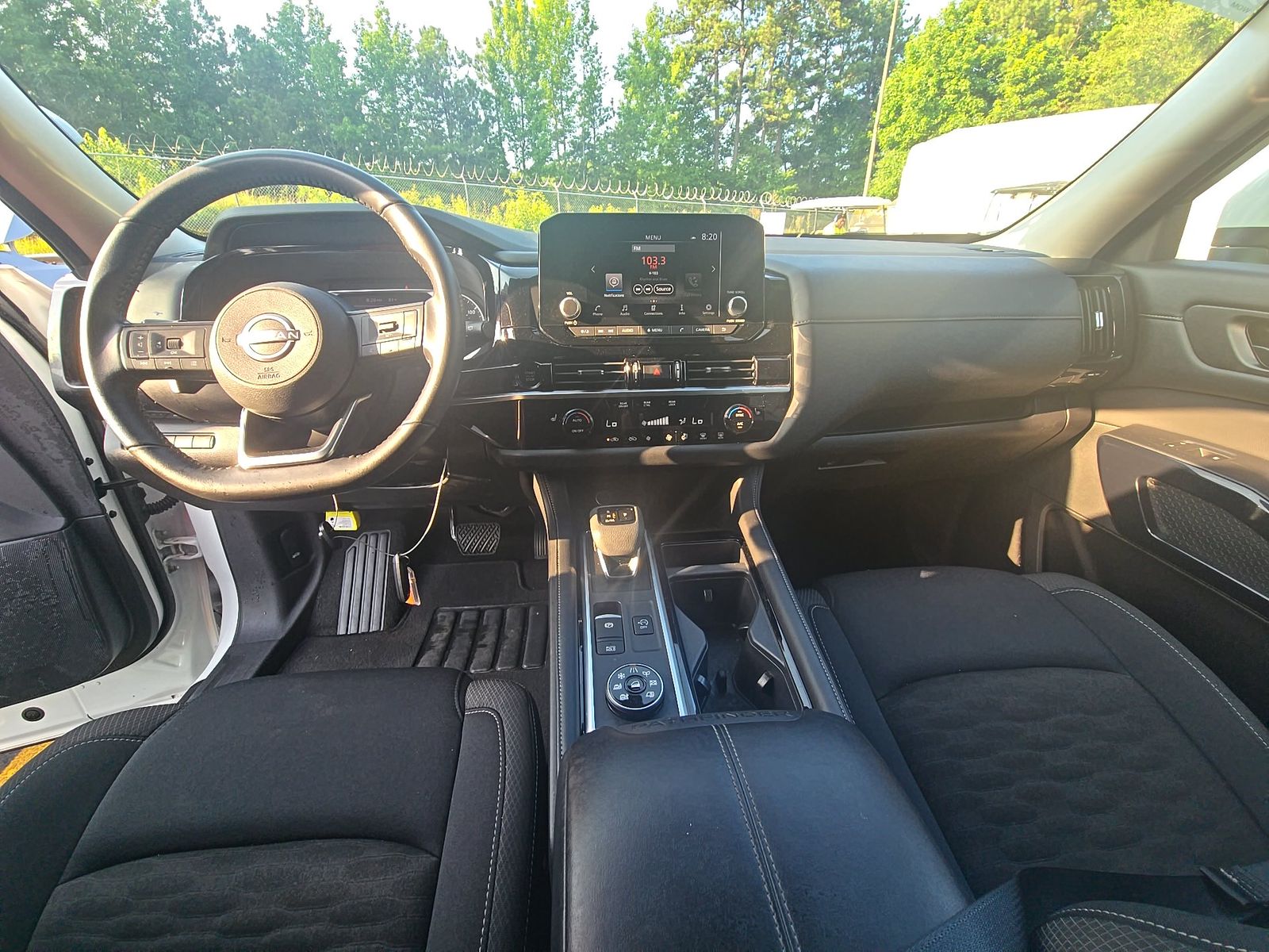 2025 Nissan Pathfinder SV AWD