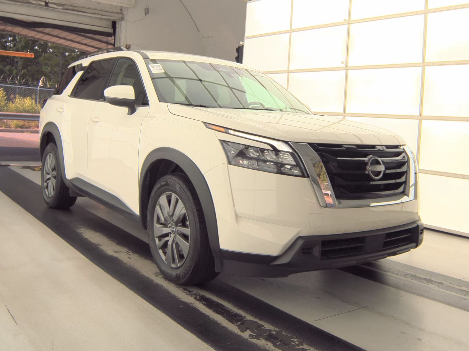 2025 Nissan Pathfinder SV AWD