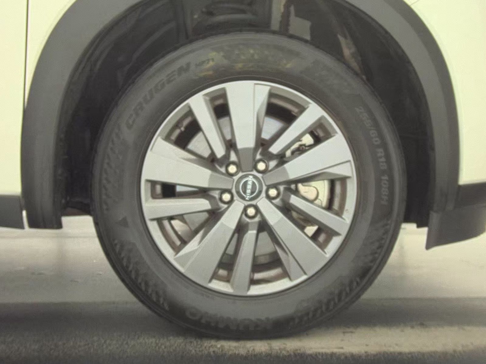2025 Nissan Pathfinder SV AWD