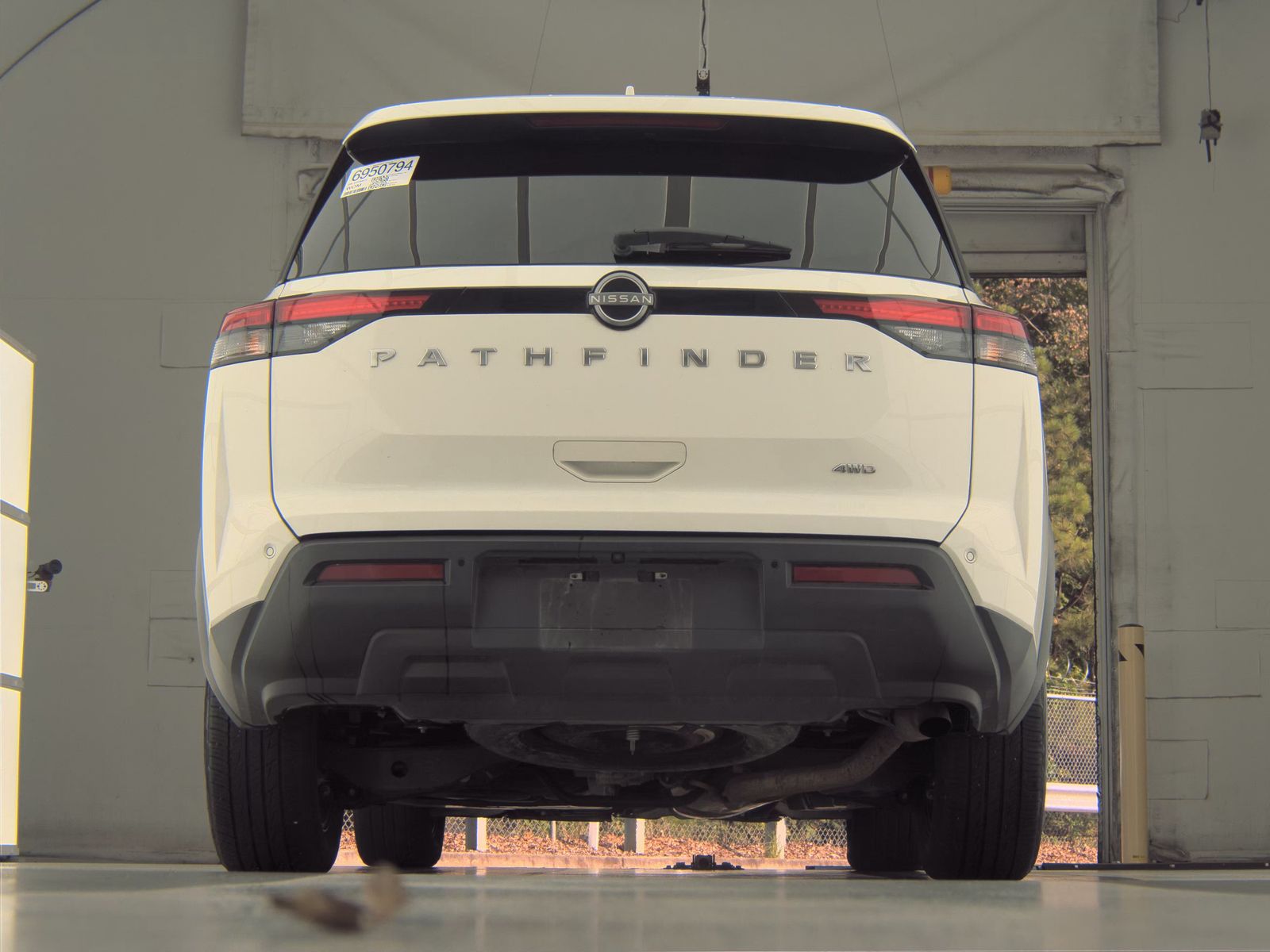 2025 Nissan Pathfinder SV AWD