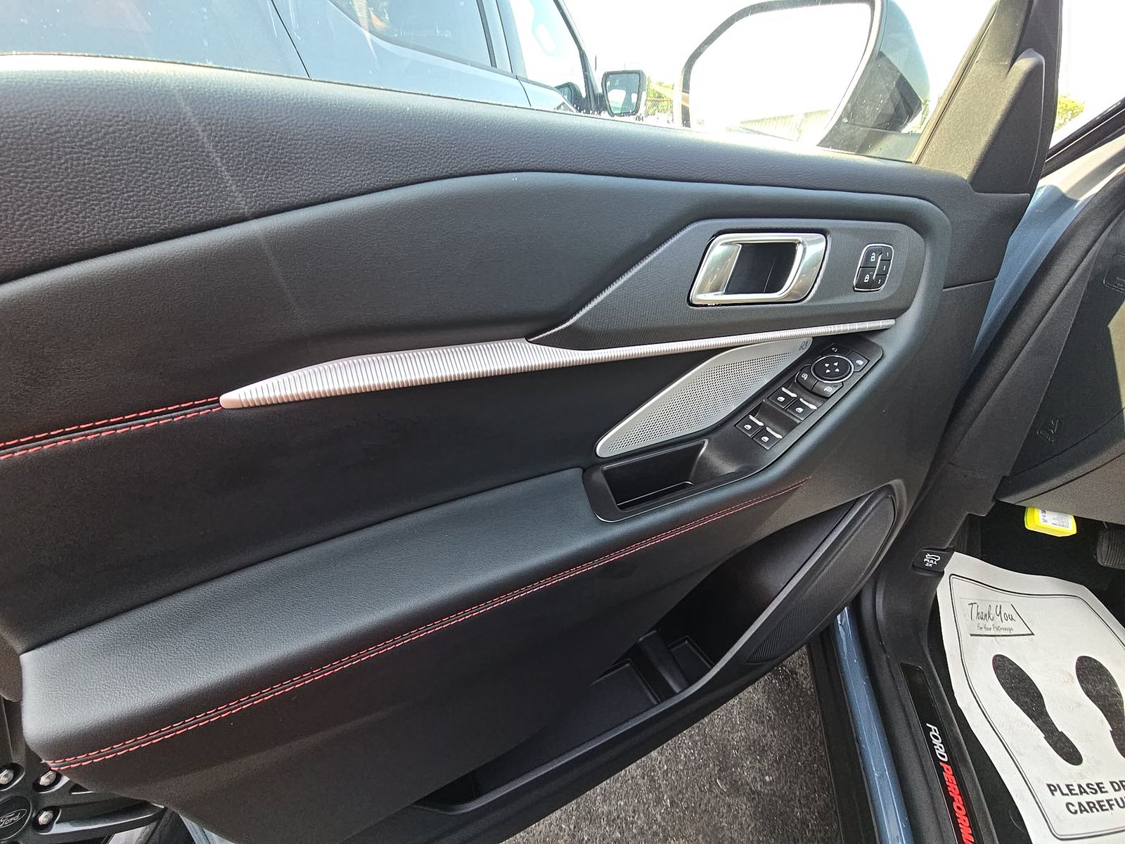 2025 Ford Explorer ST AWD