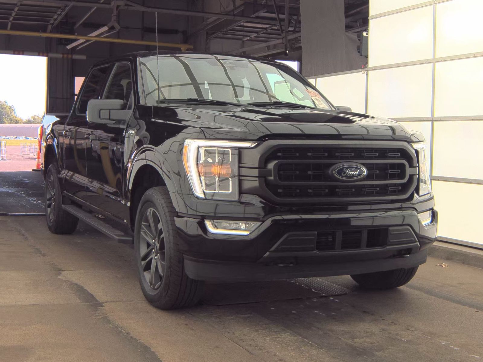 2023 Ford F-150 XLT AWD