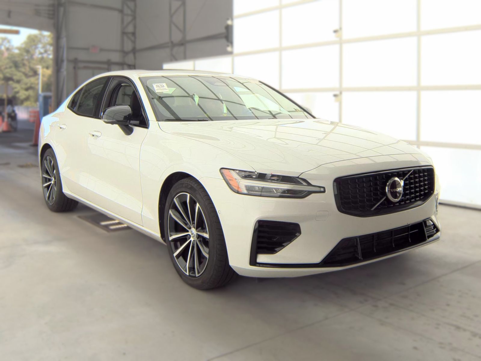 2023 Volvo S60 Recharge T8 Plus AWD
