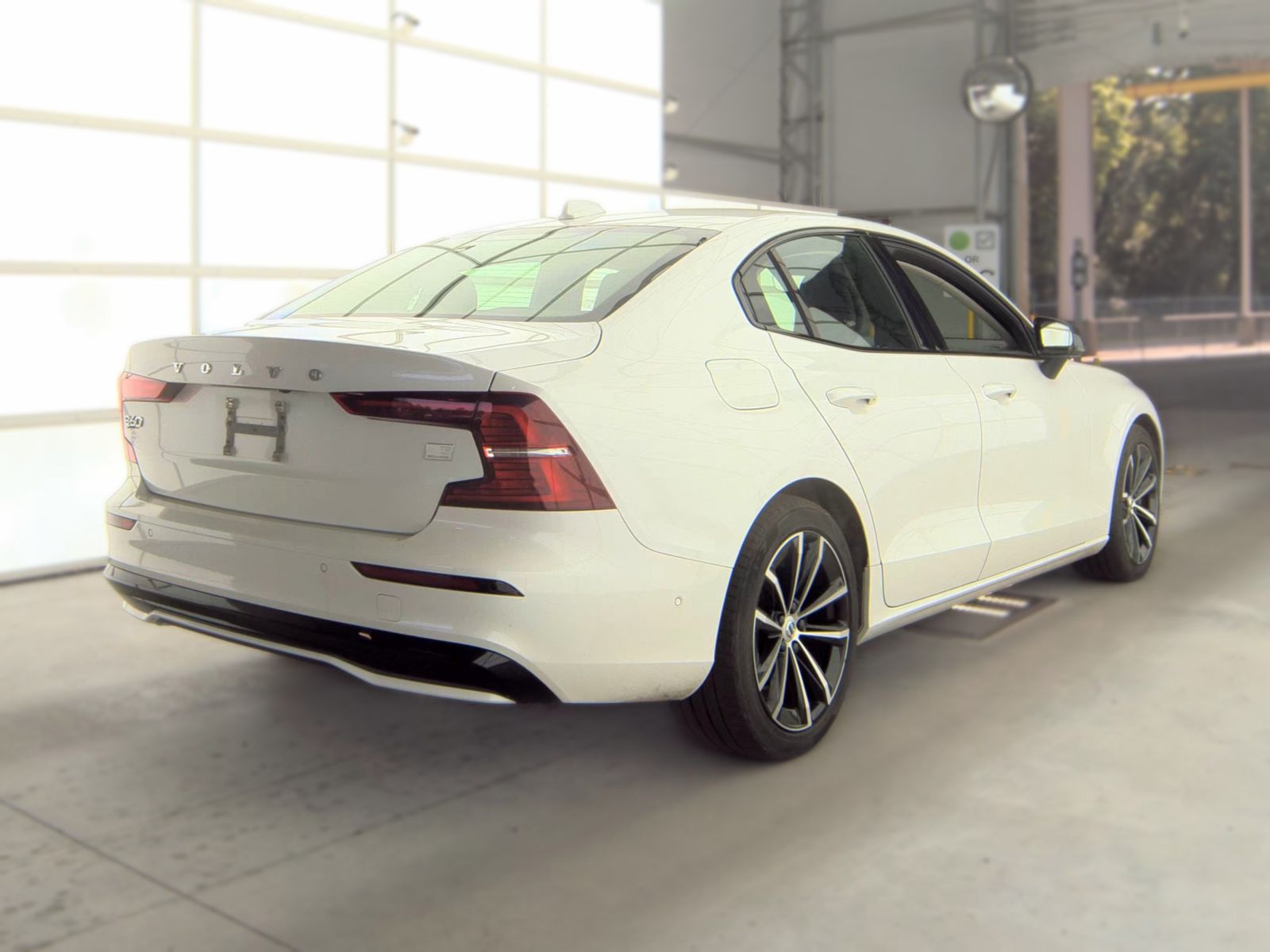 2023 Volvo S60 Recharge T8 Plus AWD