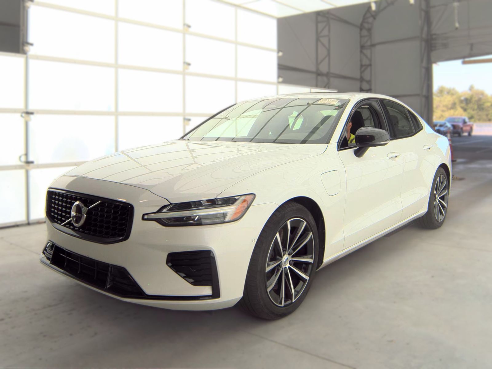 2023 Volvo S60 Recharge T8 Plus AWD