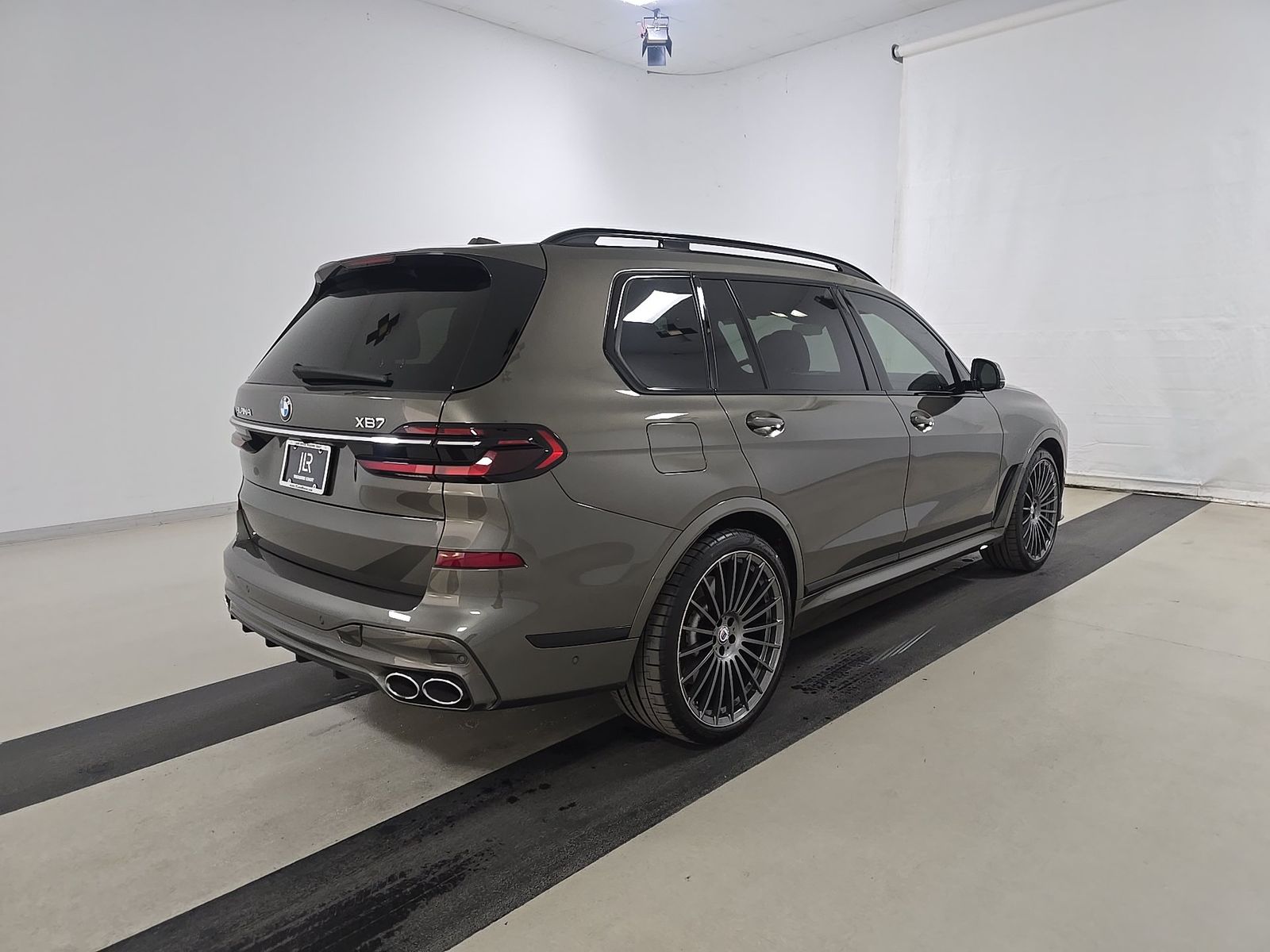 2024 BMW X7 ALPINA XB7 AWD