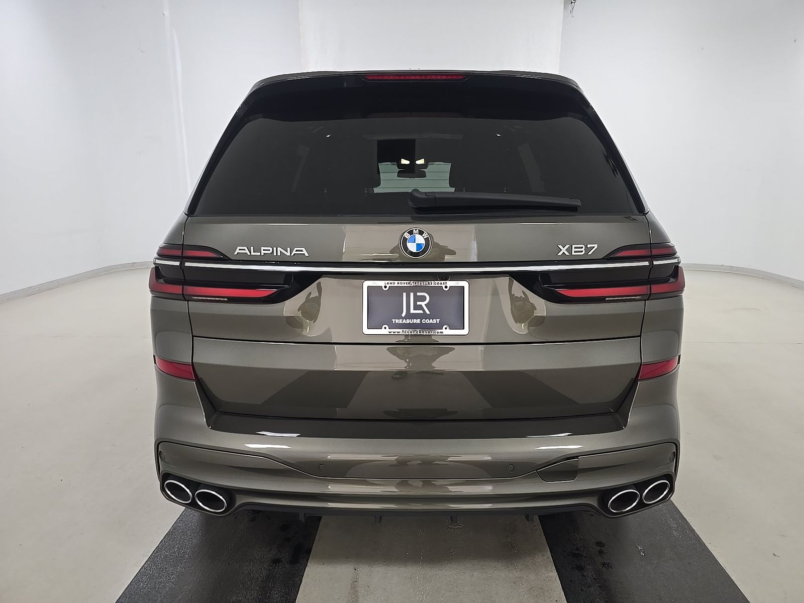 2024 BMW X7 ALPINA XB7 AWD