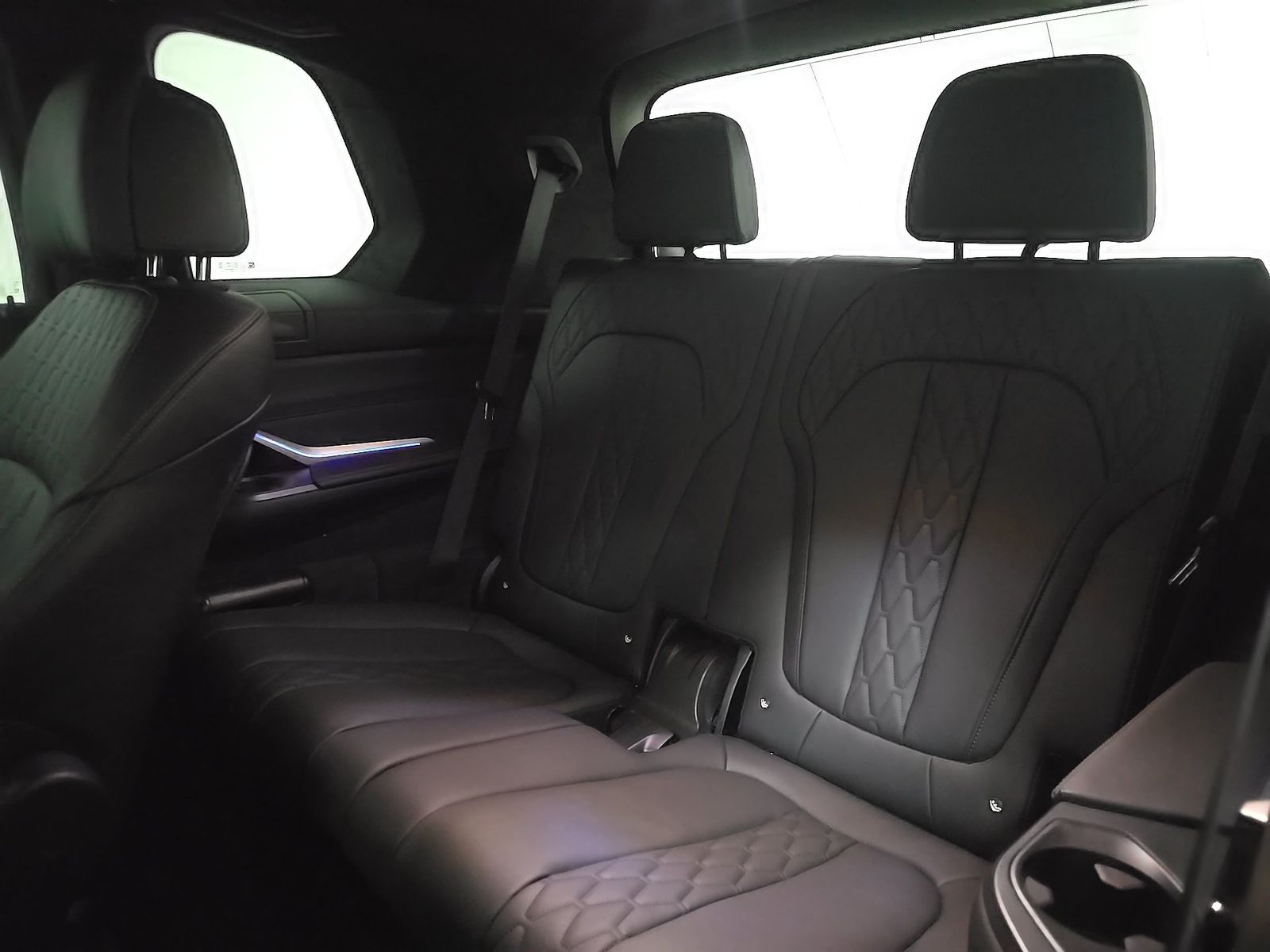 2024 BMW X7 ALPINA XB7 AWD