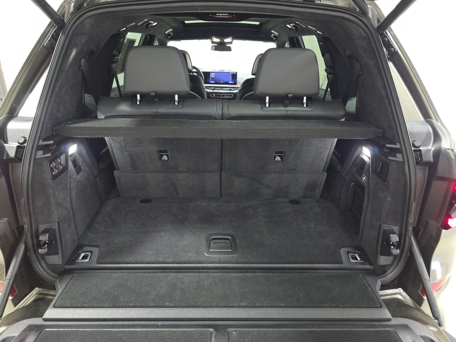 2024 BMW X7 ALPINA XB7 AWD