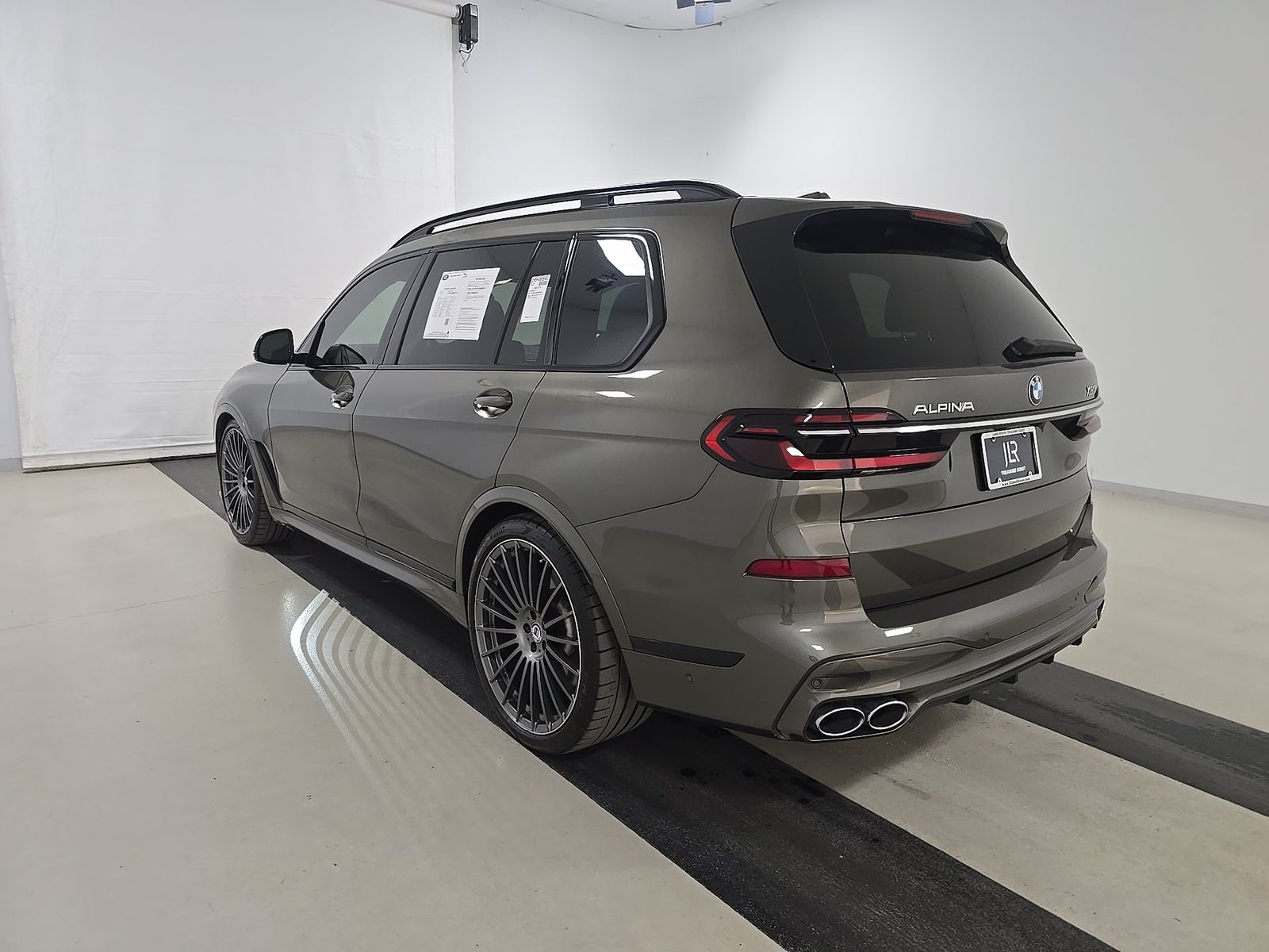 2024 BMW X7 ALPINA XB7 AWD
