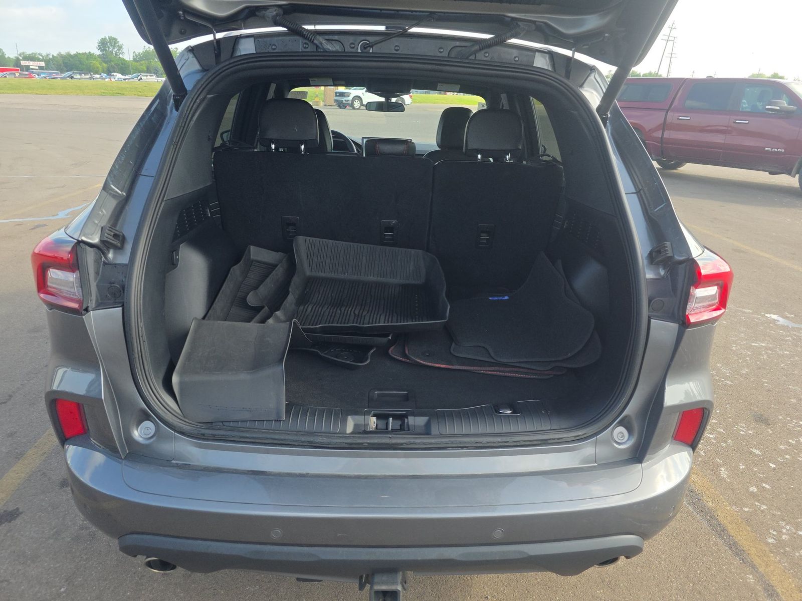 2023 Ford Escape ST-Line Select AWD