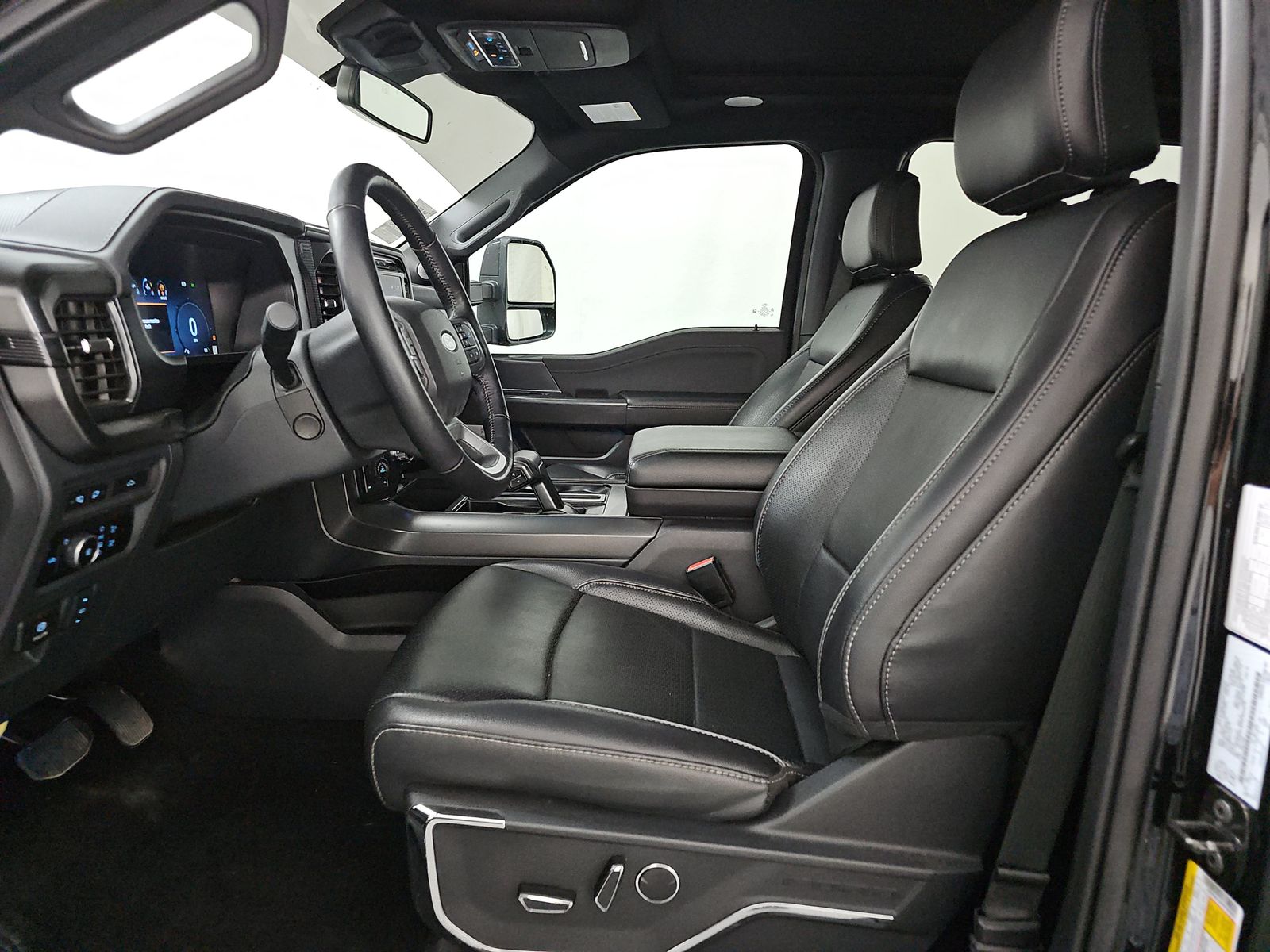 2024 Ford F-150 Lariat AWD