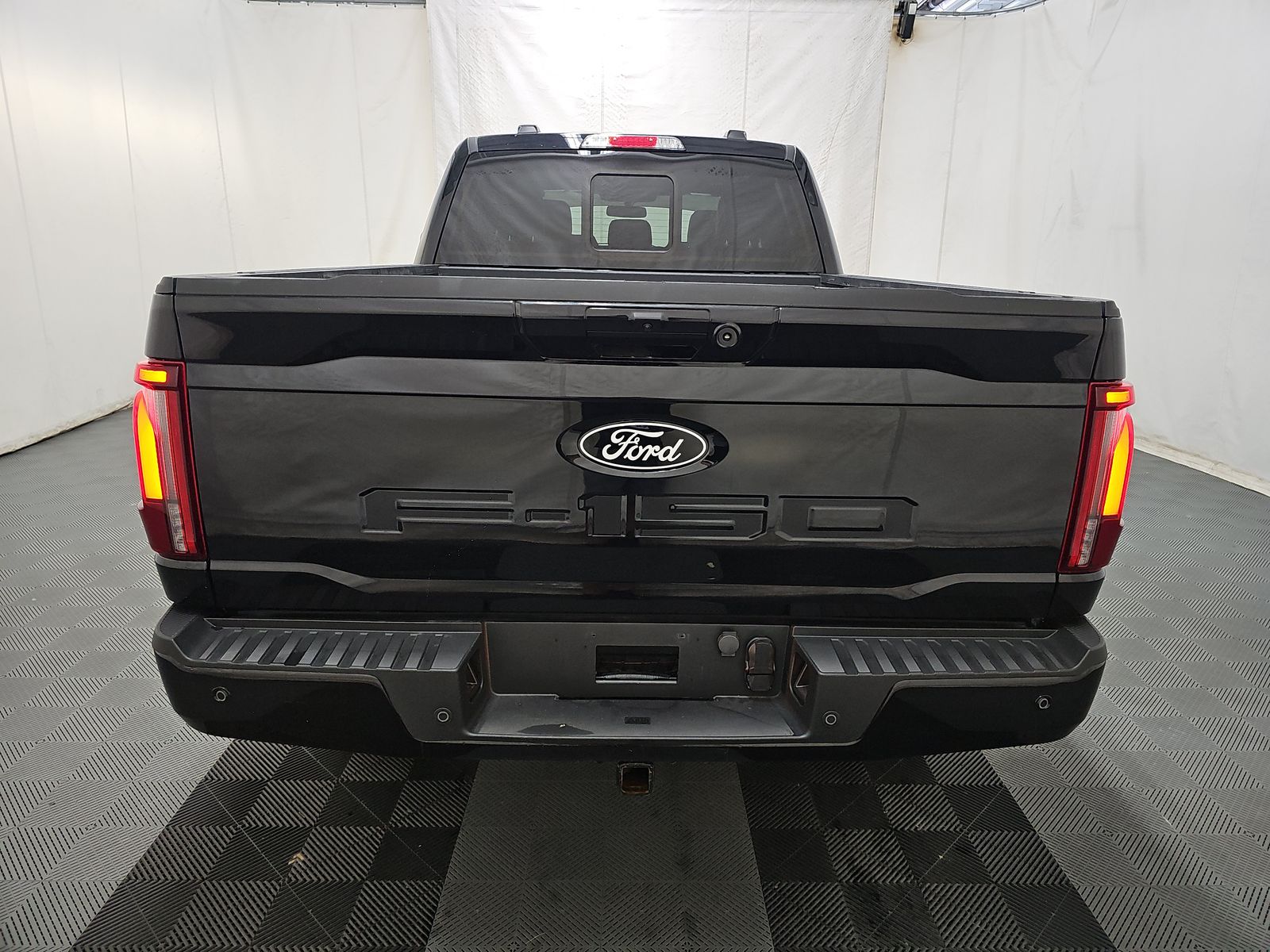 2024 Ford F-150 Lariat AWD